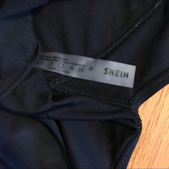 SHEIN Cut-Out Ring Linked One Piece Swimsuit - Picture 5 of 5